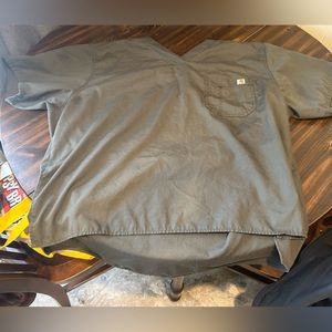 Carhartt scrub top
